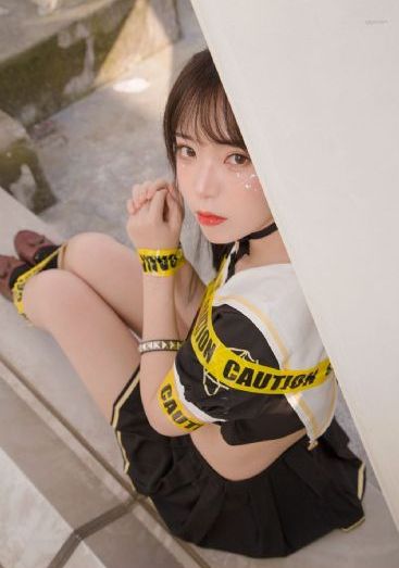 成都极品女神哺乳期挤奶自拍_高清独播在线完整观看