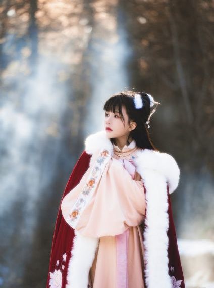 惊天动地8.0_80s电影国语版在线观看免费