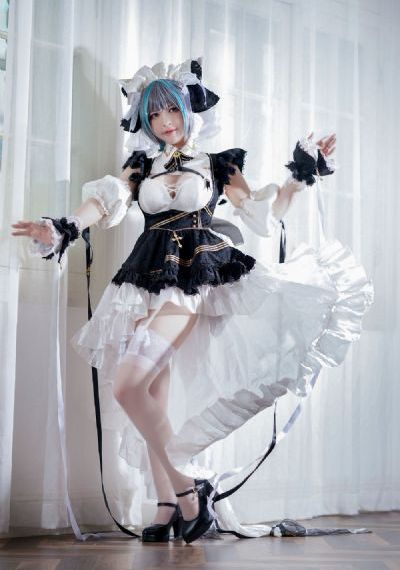 操美女大奶子_神马影院手机免费观看完整