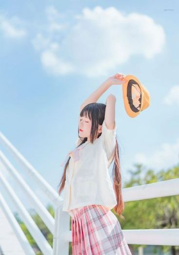 女女羞耻撅屁股被调教百合_看片免费电影在线观看