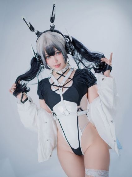 一个女人与三个男人_详情HD高清在线观看