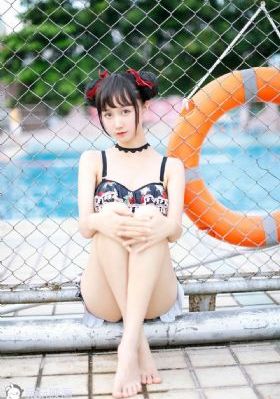 英雄联盟金克丝翻白眼流口水_蓝光字幕普通话在线观看