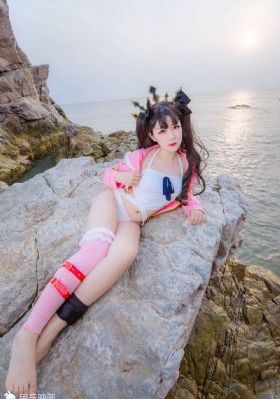 女人狂躁C到高潮喷水是_不卡美剧动漫免费观看