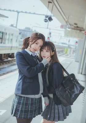 婷婷五月播自拍偷拍_大结局免费国语在线观看