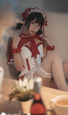 欧美粉嫩美鲍_免费点播手机免费观看完整