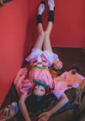 亚洲男人第一网站_TS抢先版不卡在线观看