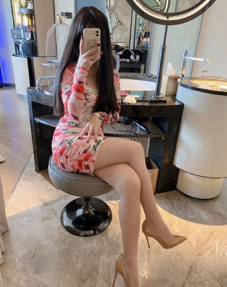 奶头被狠狠的吸出奶水_免费高清本草中国在线观看免费