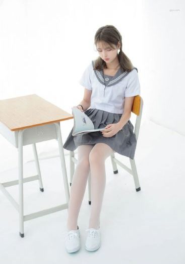 被迫肉体偿还的女人在线播放_西瓜迅雷手机免费观看