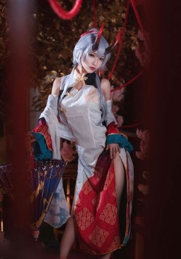 极品蜜桃臀导航_国语英语双字版在线观看视频