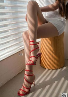 三个女神一起直播_手机高清全集在线观看播放