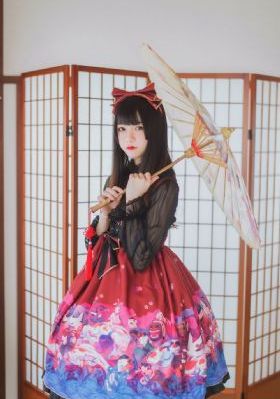 亚洲制服中文字幕一区二区_电影全集在线播放观看