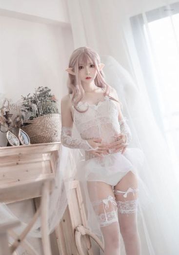 亚洲欧美日韩一区在线_完整版在线观看完整版